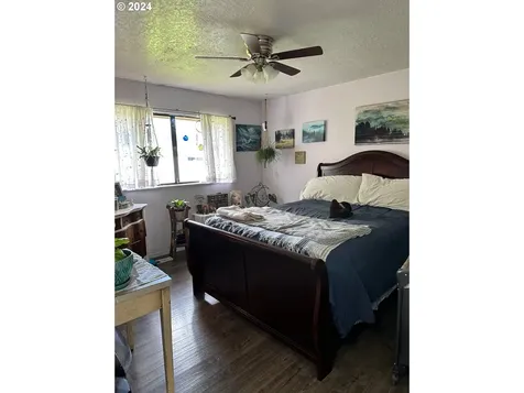 963 NE Laurance Street Myrtle Creek OR 97457