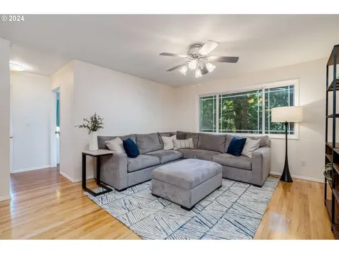 6865 SW Gable Parkway Portland OR 97225