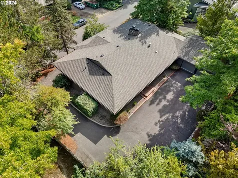 6865 SW Gable Parkway Portland OR 97225
