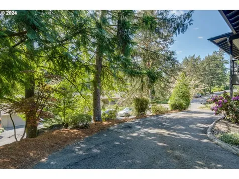 6865 SW Gable Parkway Portland OR 97225