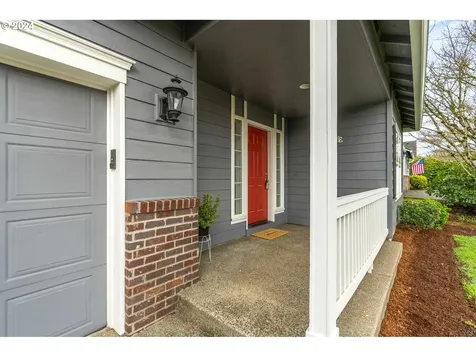 14523 Se Hemmen Avenue Clackamas OR 97015