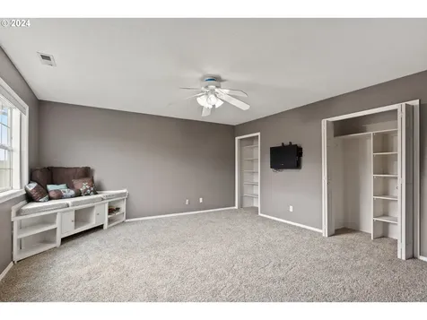 14523 Se Hemmen Avenue Clackamas OR 97015