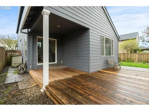 14523 Se Hemmen Avenue Clackamas OR 97015