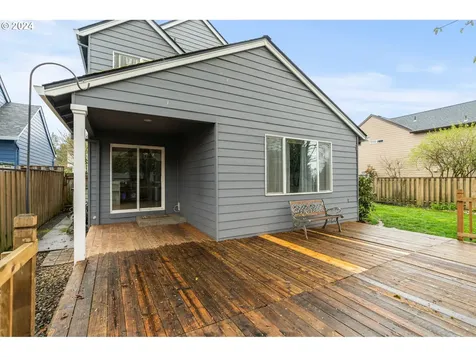 14523 Se Hemmen Avenue Clackamas OR 97015