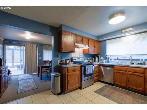 2729 NE 71st Street Vancouver WA 98665