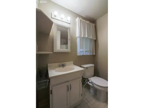 2729 NE 71st Street Vancouver WA 98665