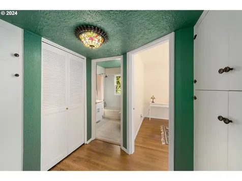 7621 Sw 30th Drive Portland OR 97219