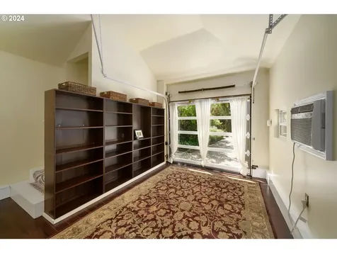 7621 Sw 30th Drive Portland OR 97219