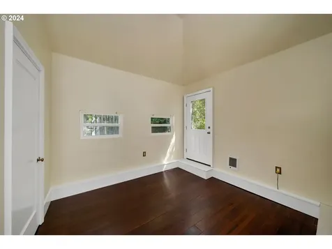 7621 Sw 30th Drive Portland OR 97219