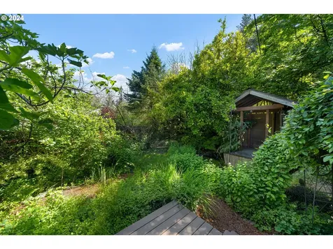 7621 Sw 30th Drive Portland OR 97219