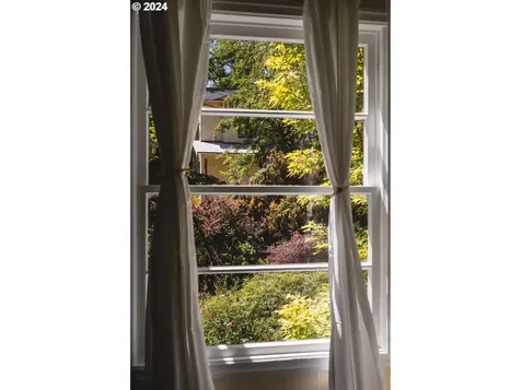 7621 Sw 30th Drive Portland OR 97219