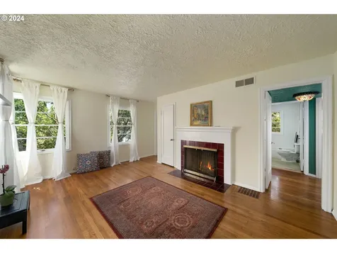 7621 Sw 30th Drive Portland OR 97219