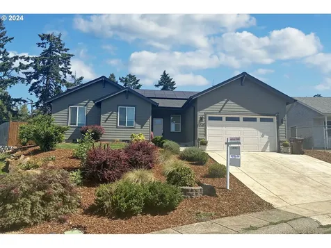 1240 S 13th Street Cottage Grove OR 97424