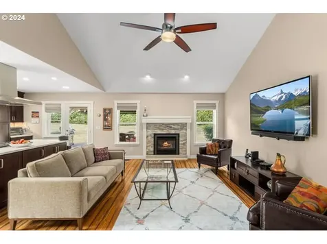 15522 S Saddle Lane Oregon City OR 97045