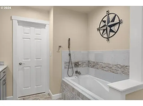 15522 S Saddle Lane Oregon City OR 97045
