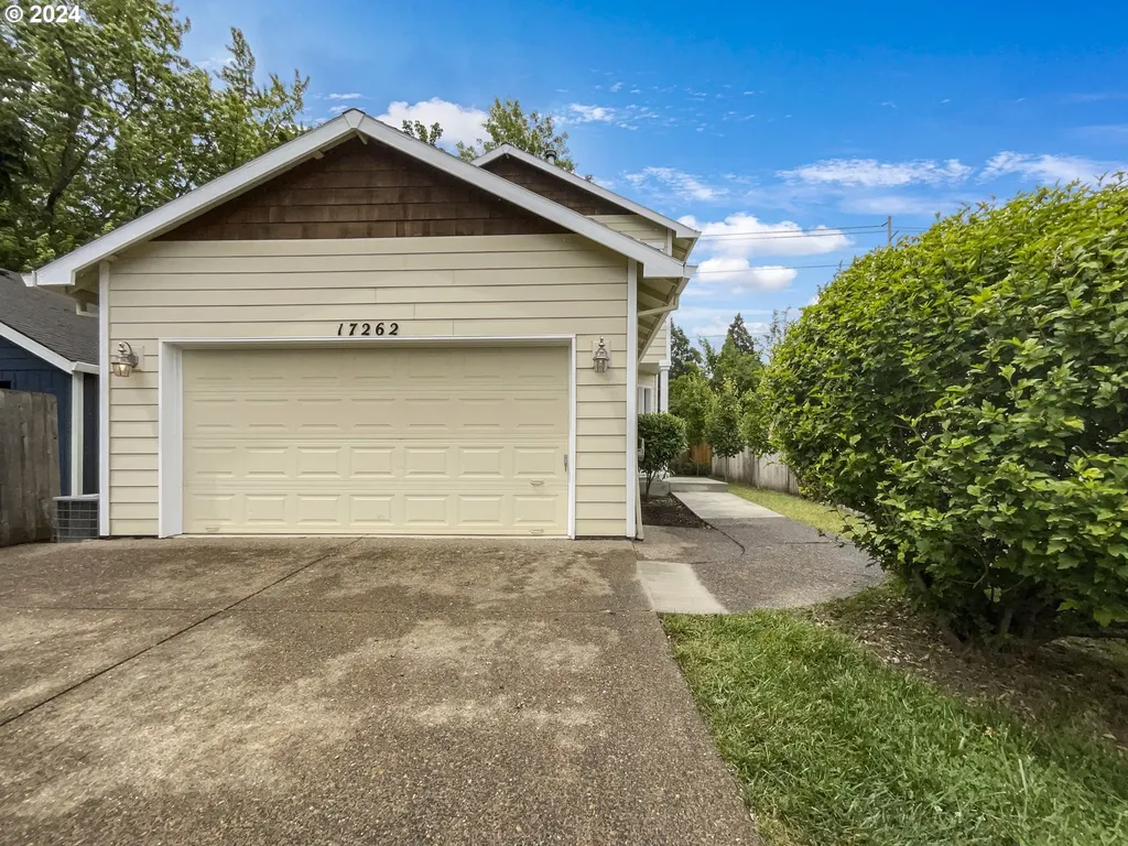 17262 SW Starbuck Lane Beaverton OR 97078