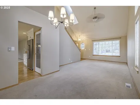 574 SE 57th Avenue Hillsboro OR 97123
