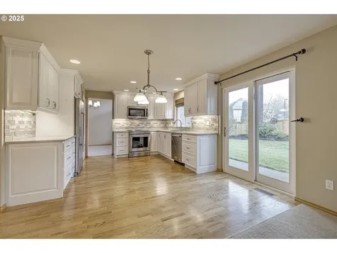 574 SE 57th Avenue Hillsboro OR 97123