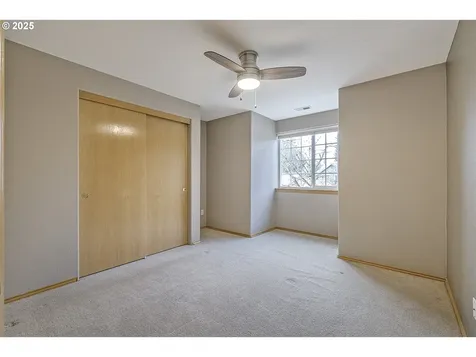 574 SE 57th Avenue Hillsboro OR 97123