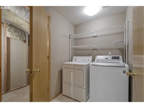574 SE 57th Avenue Hillsboro OR 97123