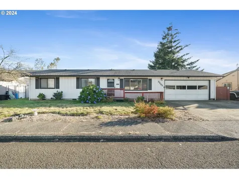 3505 Hawthorne Lane Tillamook OR 97141