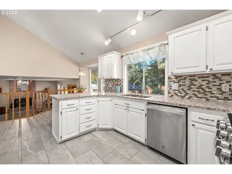 10883 Sw Chateau Lane Portland OR 97224