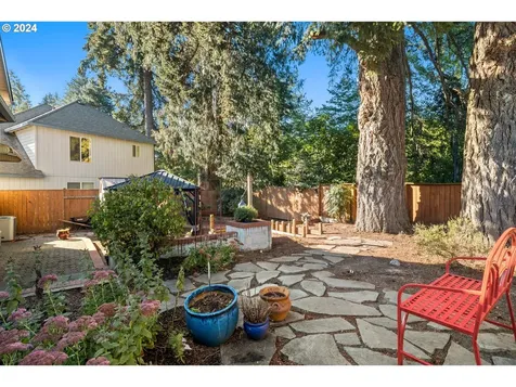 10883 Sw Chateau Lane Portland OR 97224