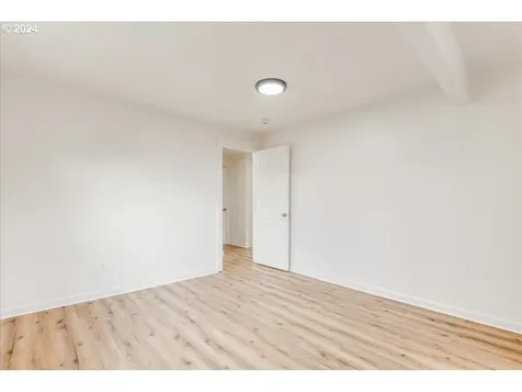1318 Sw Freeman Street Portland OR 97219