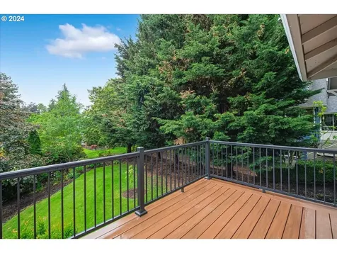 1318 Sw Freeman Street Portland OR 97219