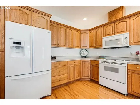 1780 Nw Wallace Road Mcminnville OR 97128