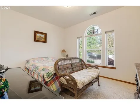 1780 Nw Wallace Road Mcminnville OR 97128