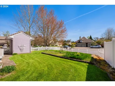 1780 Nw Wallace Road Mcminnville OR 97128