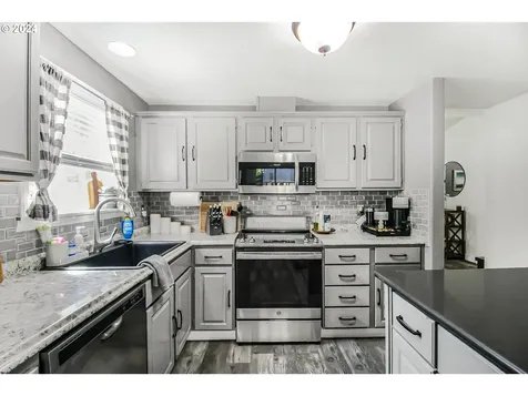 3029 Ash Street Forest Grove OR 97116