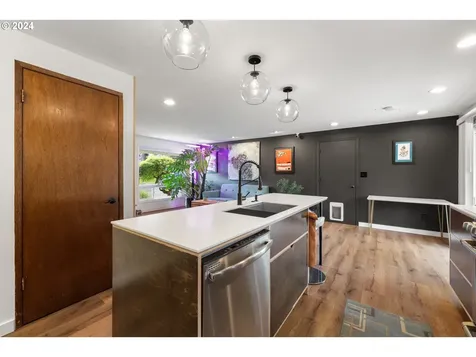 3631 Se 169th Place Portland OR 97236