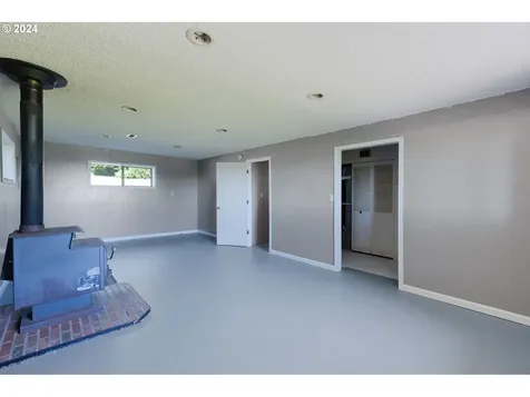3745 Columbia Heights Road Longview WA 98632