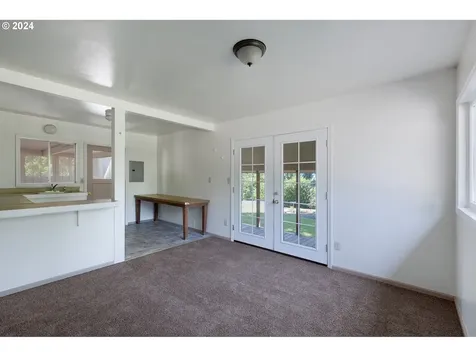 3745 Columbia Heights Road Longview WA 98632