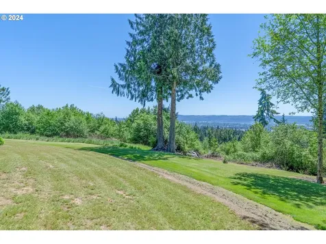 3745 Columbia Heights Road Longview WA 98632