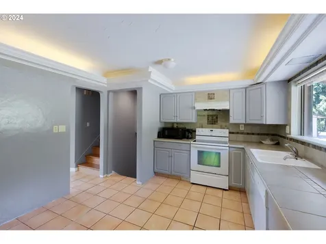 3745 Columbia Heights Road Longview WA 98632