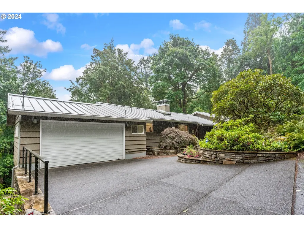 718 NW Greenleaf Road Portland OR 97229