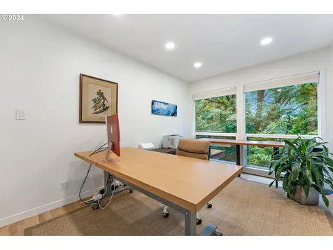 718 NW Greenleaf Road Portland OR 97229