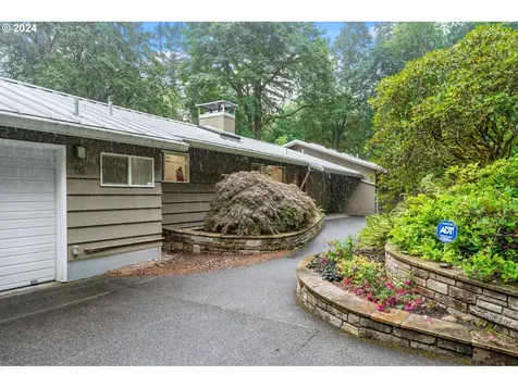 718 NW Greenleaf Road Portland OR 97229