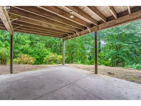 718 NW Greenleaf Road Portland OR 97229
