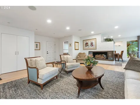 718 NW Greenleaf Road Portland OR 97229