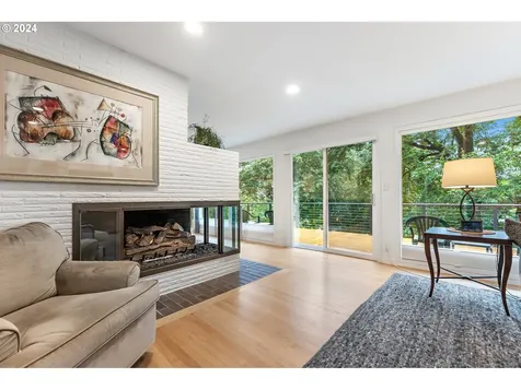 718 NW Greenleaf Road Portland OR 97229