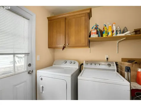 6116 Se 85th Avenue Portland OR 97266