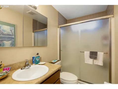 6116 Se 85th Avenue Portland OR 97266