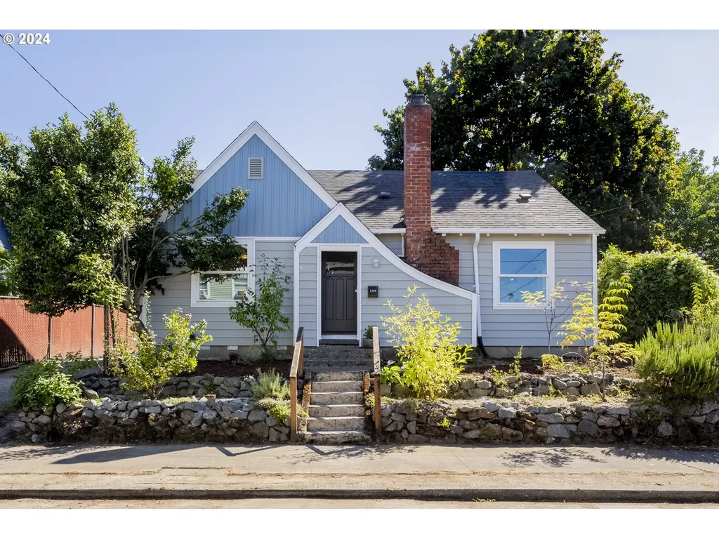 1106 Ne Emerson Street Portland OR 97211
