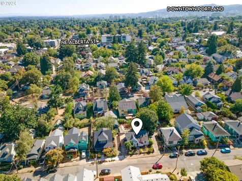 1106 Ne Emerson Street Portland OR 97211