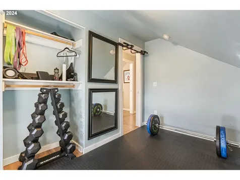 612 Division Street Oregon City OR 97045