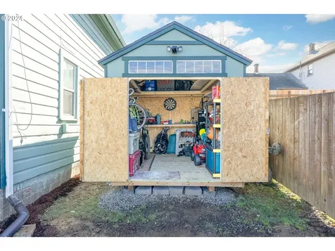 612 Division Street Oregon City OR 97045